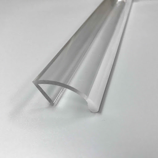 نبشی یو پلاستیکی شفاف (2.1 متری)